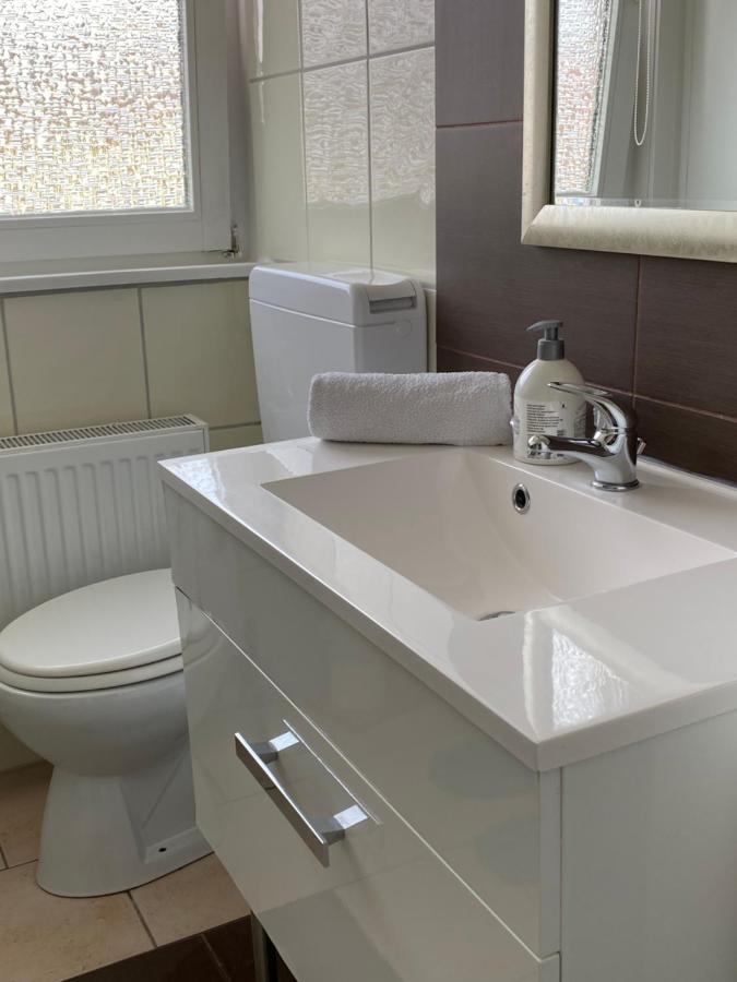 Ferienwohnung Schwetzingen Esterno foto